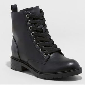 🌀 Universal Thread Remi Black Combat Boots